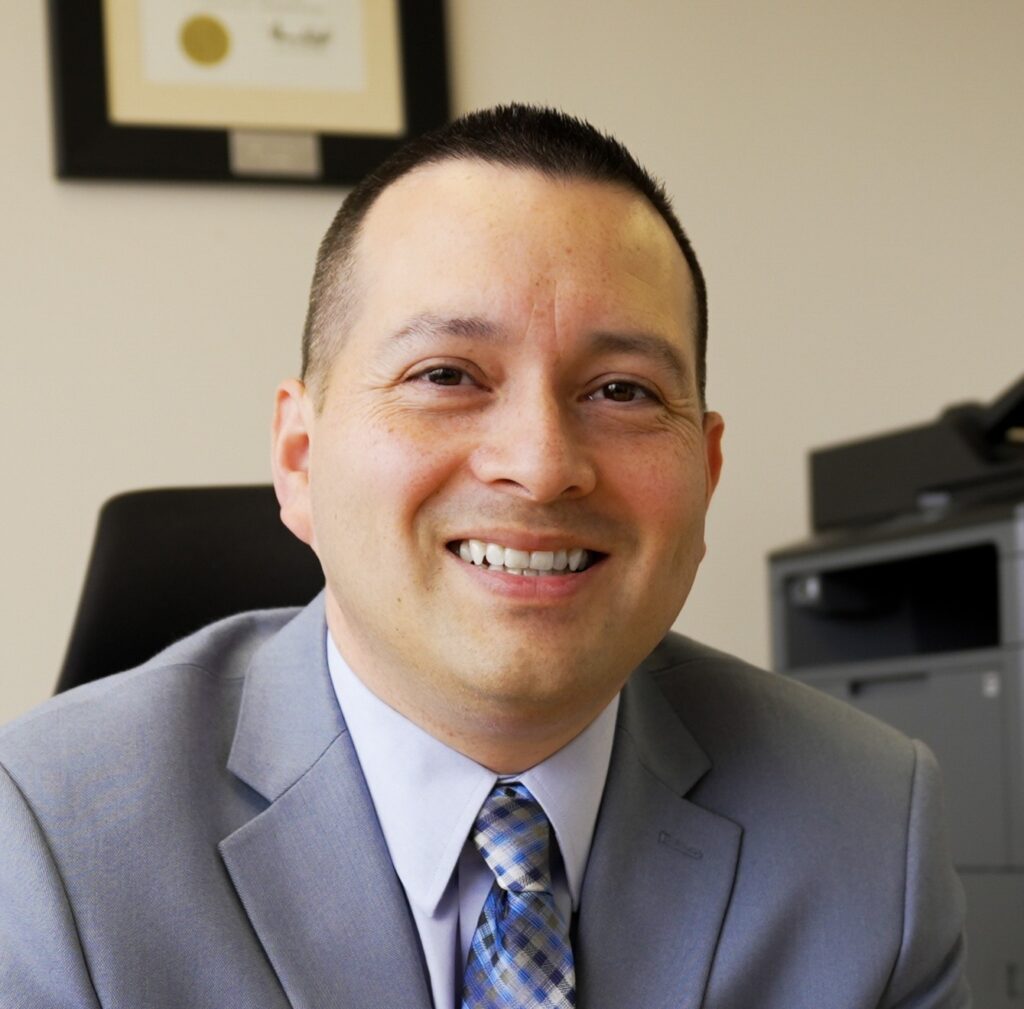 Francisco Rosa Hispanic Lawyers Attorneys Abogados Spanish Speaking Espanol Francisco ...
